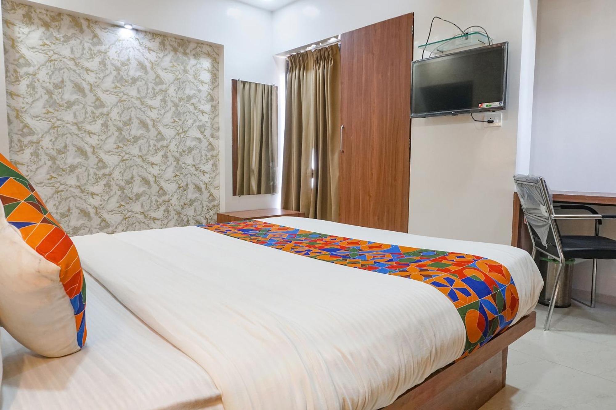 Fabhotel Emersion Residency - High Street Near Laxman Nagar, Baner Pune Exterior foto