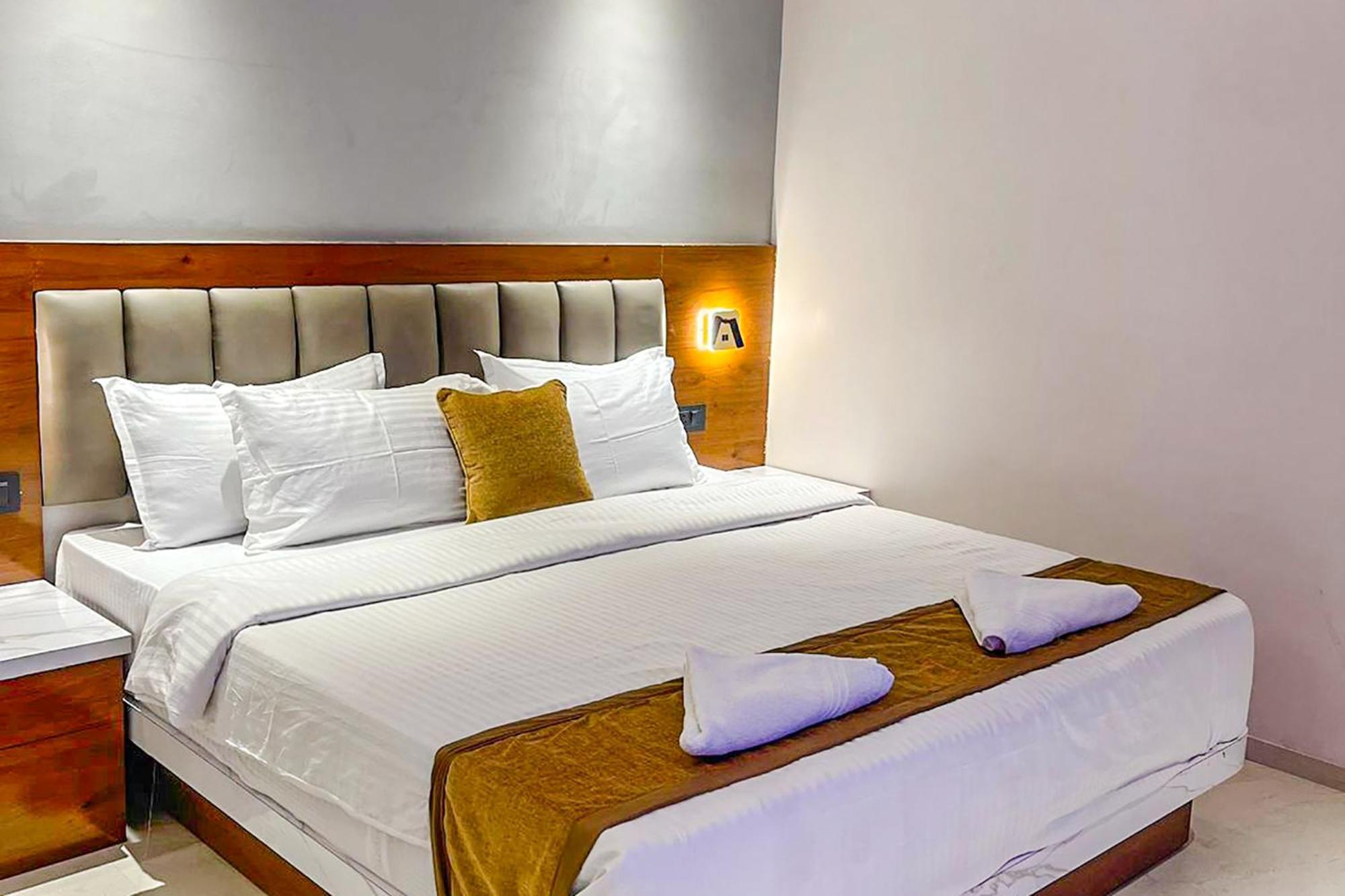 Fabhotel Emersion Residency - High Street Near Laxman Nagar, Baner Pune Exterior foto